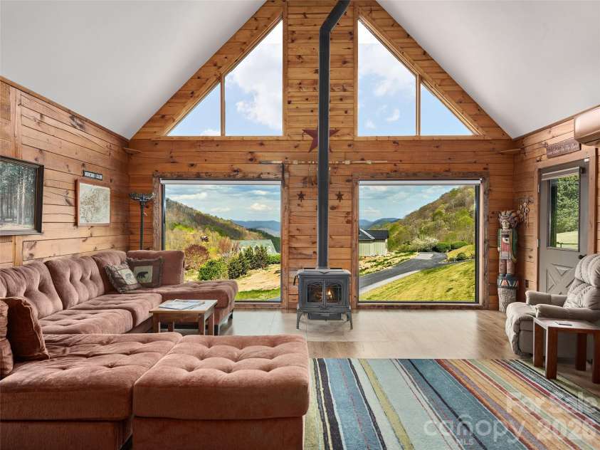 213 Rice Drive, Waynesville, NC 28785.  MLS# CAR4371226, YatesRealty ID 23561. 