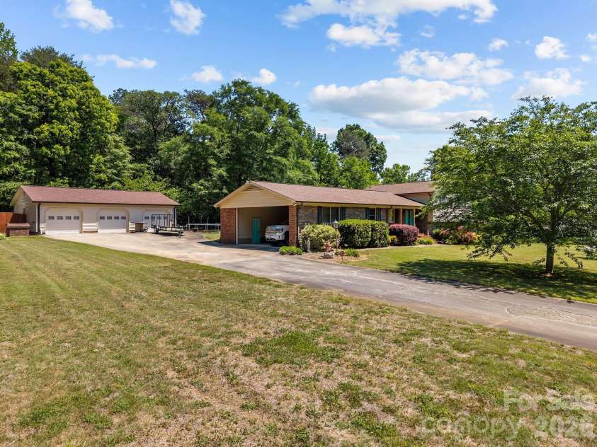 1215 Union Church Road, Salisbury, NC 28146.  MLS# CAR4379456, YatesRealty ID 23563. 
