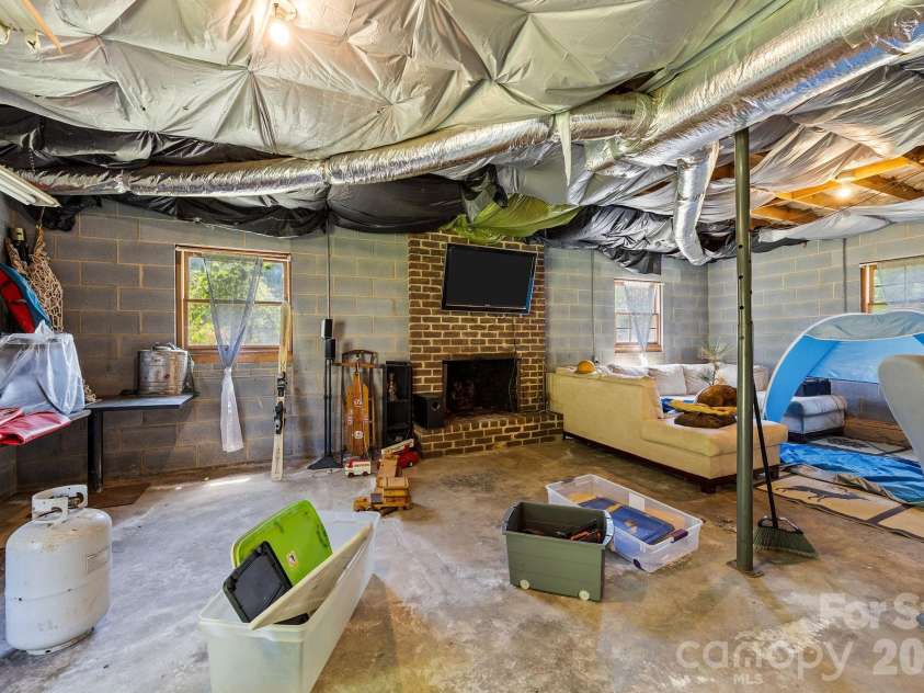 1215 Union Church Road, Salisbury, NC 28146.  MLS# CAR4379456, YatesRealty ID 23563. 
