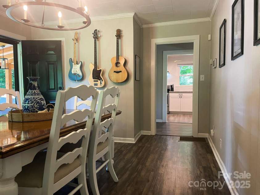 107 Byrd Street, Morganton, NC 28655.  MLS# CAR4271971, YatesRealty ID 23566. 