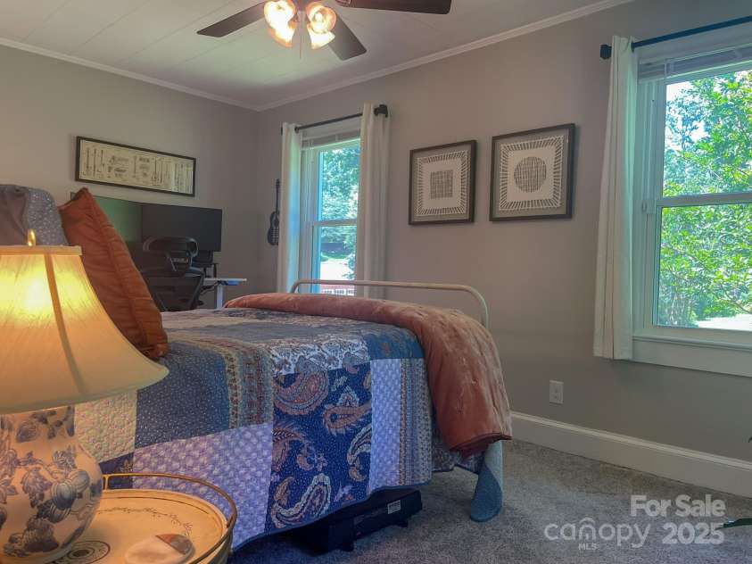 107 Byrd Street, Morganton, NC 28655.  MLS# CAR4271971, YatesRealty ID 23566. 