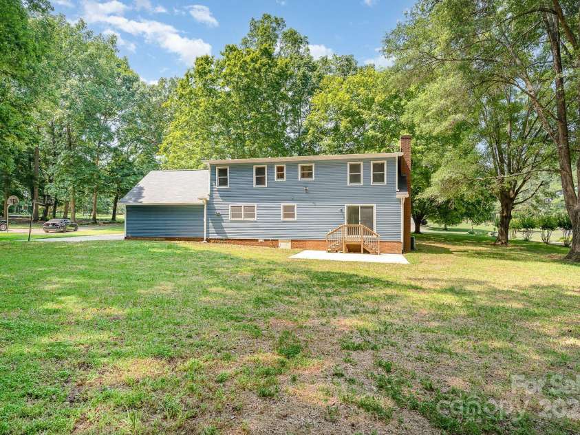133 Pecan Lane, Salisbury, NC 28146.  MLS# CAR4275380, YatesRealty ID 23568. 