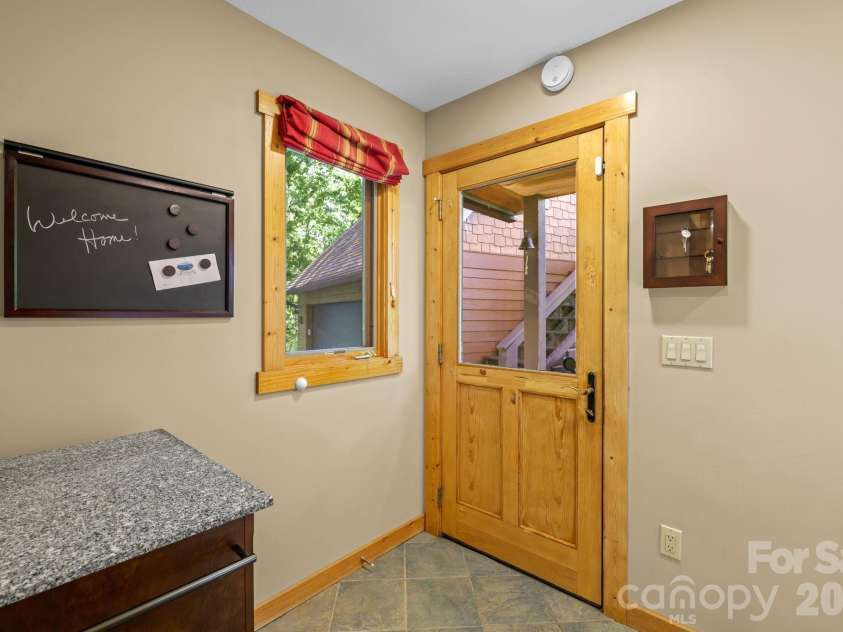 167 Wild Orchid Trail, Bryson City, NC 28713.  MLS# CAR4378989, YatesRealty ID 23568. 