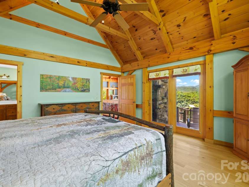 167 Wild Orchid Trail, Bryson City, NC 28713.  MLS# CAR4378989, YatesRealty ID 23568. 
