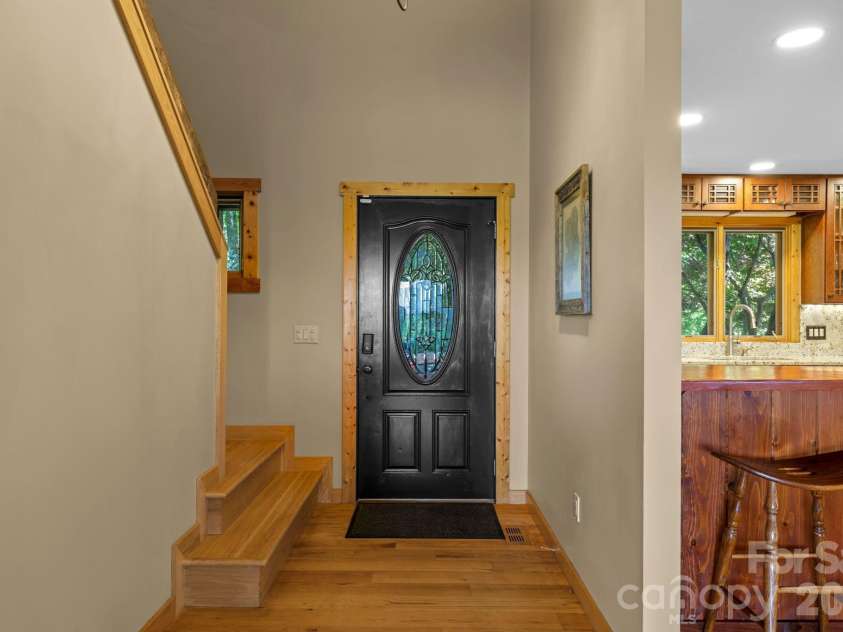 167 Wild Orchid Trail, Bryson City, NC 28713.  MLS# CAR4378989, YatesRealty ID 23568. 