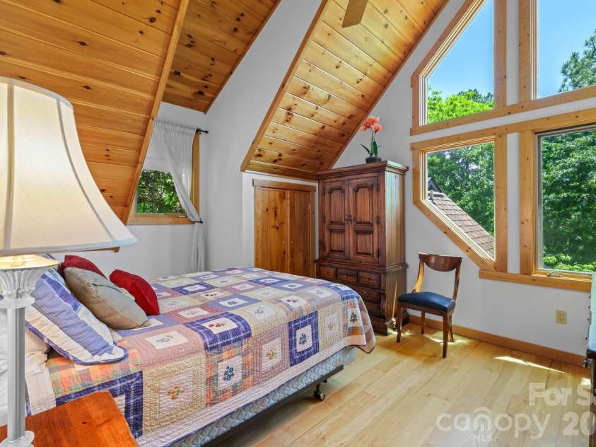 167 Wild Orchid Trail, Bryson City, NC 28713.  MLS# CAR4378989, YatesRealty ID 23568. Bedroom #2