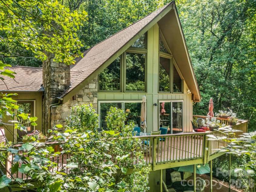 126 Sleeping Bear Lane, Lake Lure, NC 28746.  MLS# CAR4276702, YatesRealty ID 2357. 