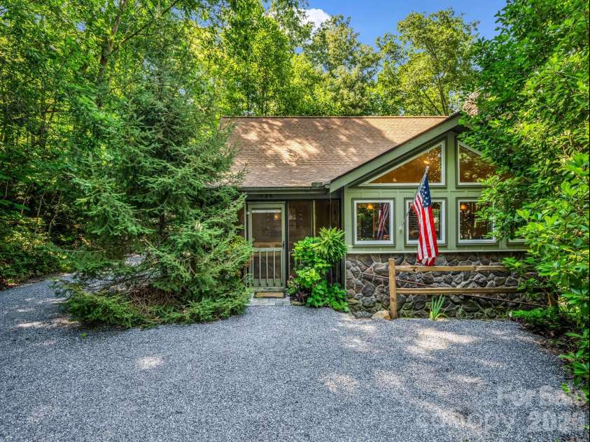 126 Sleeping Bear Lane, Lake Lure, NC 28746.  MLS# CAR4276702, YatesRealty ID 2357. 