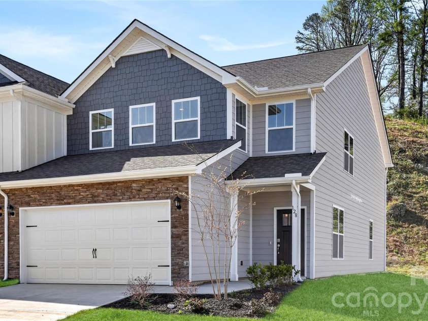 128 Sugg Trail, Weaverville, NC 28787.  MLS# CAR4372153, YatesRealty ID 23570. 