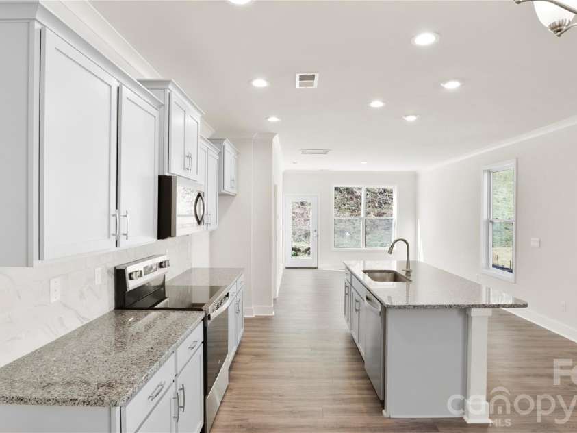 128 Sugg Trail, Weaverville, NC 28787.  MLS# CAR4372153, YatesRealty ID 23570. 