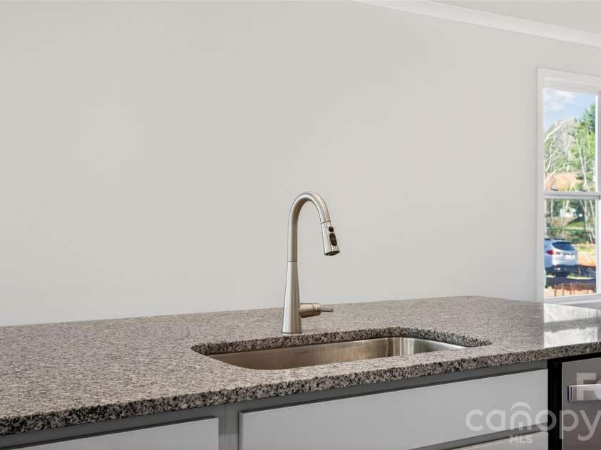 128 Sugg Trail, Weaverville, NC 28787.  MLS# CAR4372153, YatesRealty ID 23570. 
