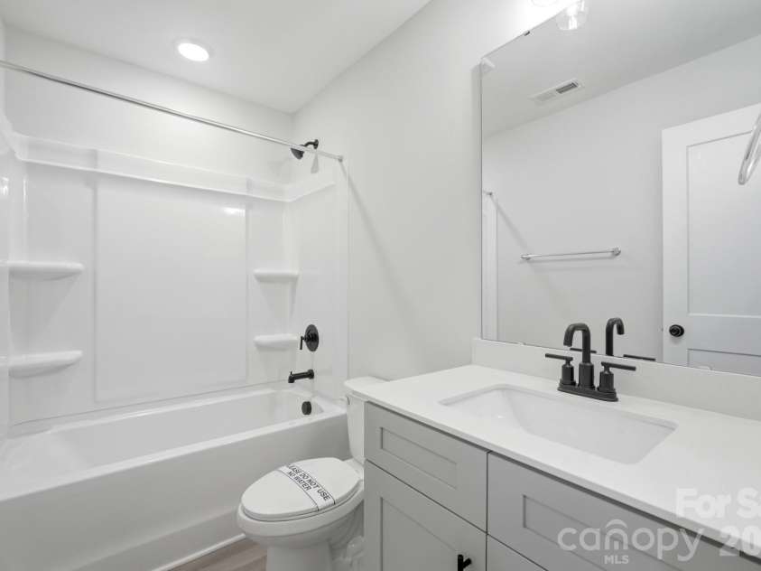 454 Blythe Townhome Lane, Waxhaw, NC 28173.  MLS# CAR4367106, YatesRealty ID 23571. Bath 2