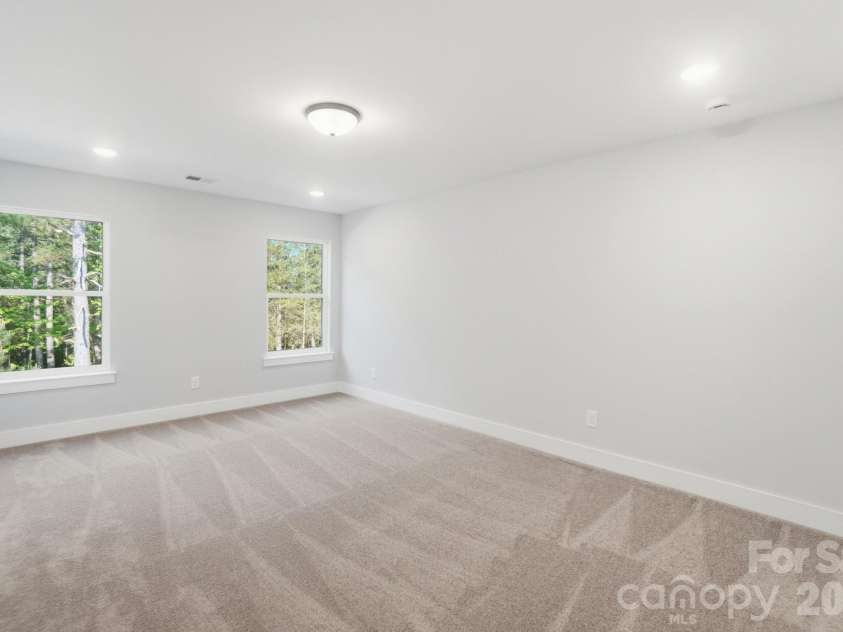 211 Viburnum Road, Waxhaw, NC 28173.  MLS# CAR4368138, YatesRealty ID 23572. 