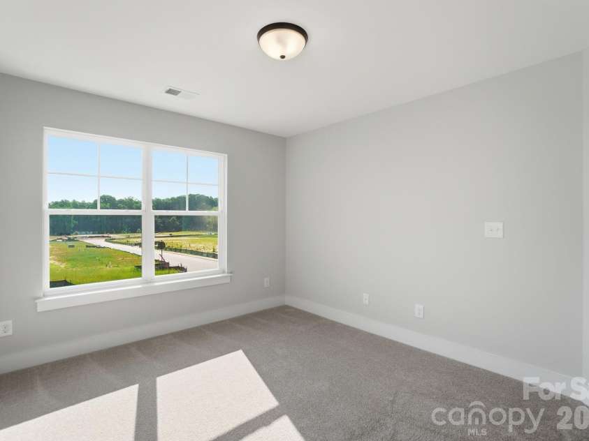 211 Viburnum Road, Waxhaw, NC 28173.  MLS# CAR4368138, YatesRealty ID 23572. 