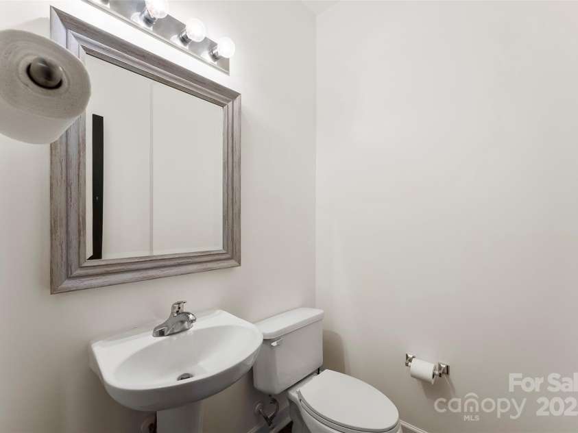 7108 Founders Club Court, Charlotte, NC 28269.  MLS# CAR4206475, YatesRealty ID 23572. 