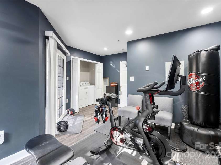 7108 Founders Club Court, Charlotte, NC 28269.  MLS# CAR4206475, YatesRealty ID 23572. 