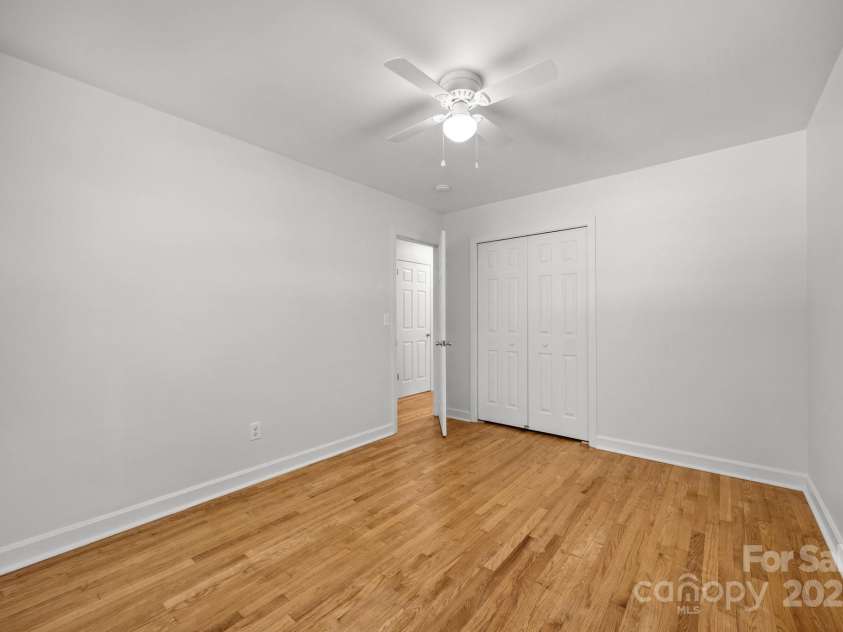 136 Kent Drive, Forest City, NC 28043.  MLS# CAR4326312, YatesRealty ID 23574. 