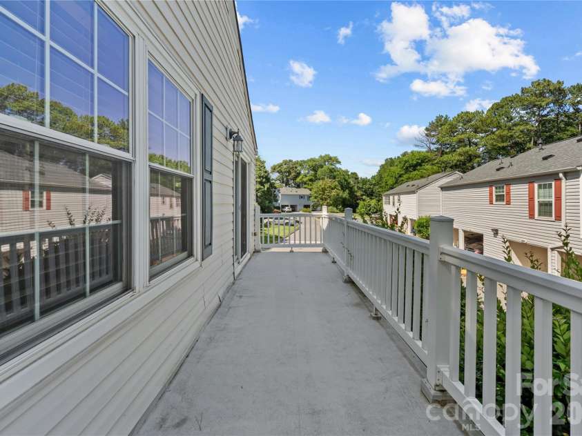 8521 Castle Pine Court, Charlotte, NC 28226.  MLS# CAR4393841, YatesRealty ID 23576. Balcony