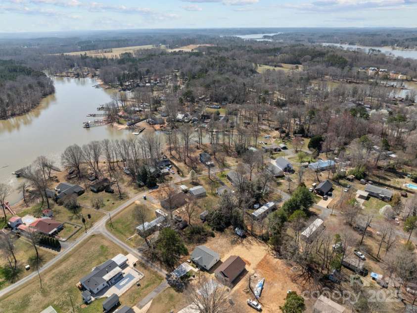 132 Swimmers Lane, Salisbury, NC 28146.  MLS# CAR4257901, YatesRealty ID 23578. 