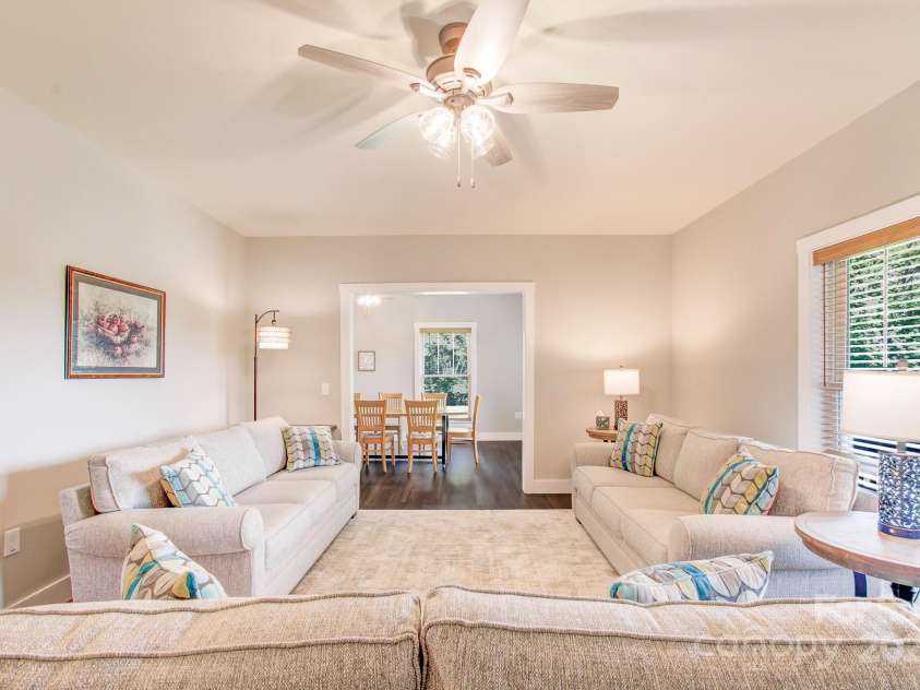 180 & 182 Ellerslie Acre None, Hendersonville, NC 28739.  MLS# CAR4273081, YatesRealty ID 23579. 