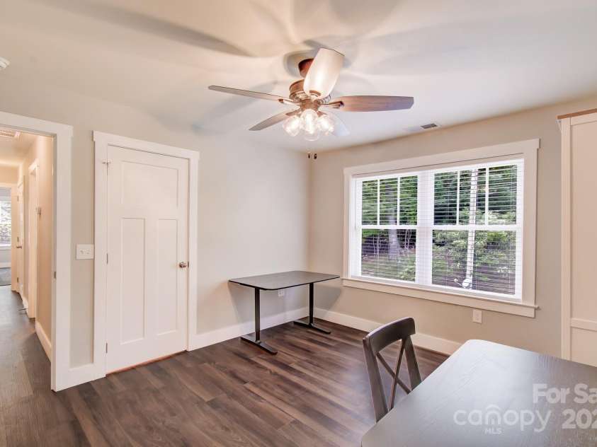 180 & 182 Ellerslie Acre None, Hendersonville, NC 28739.  MLS# CAR4273081, YatesRealty ID 23579. 