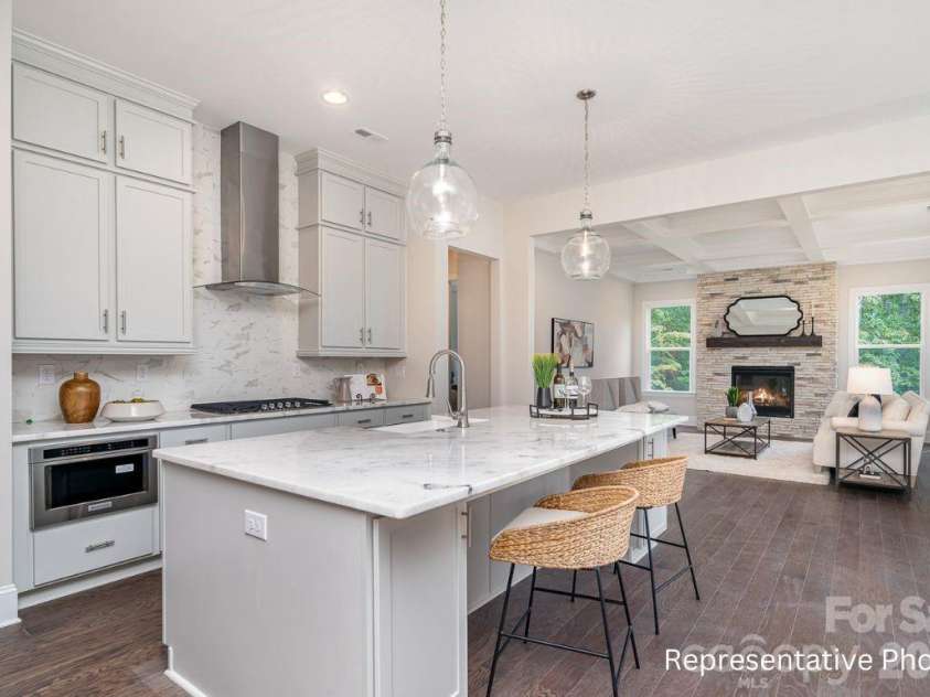 20396 Queens Street, Cornelius, NC 28031.  MLS# CAR4377185, YatesRealty ID 23579. 