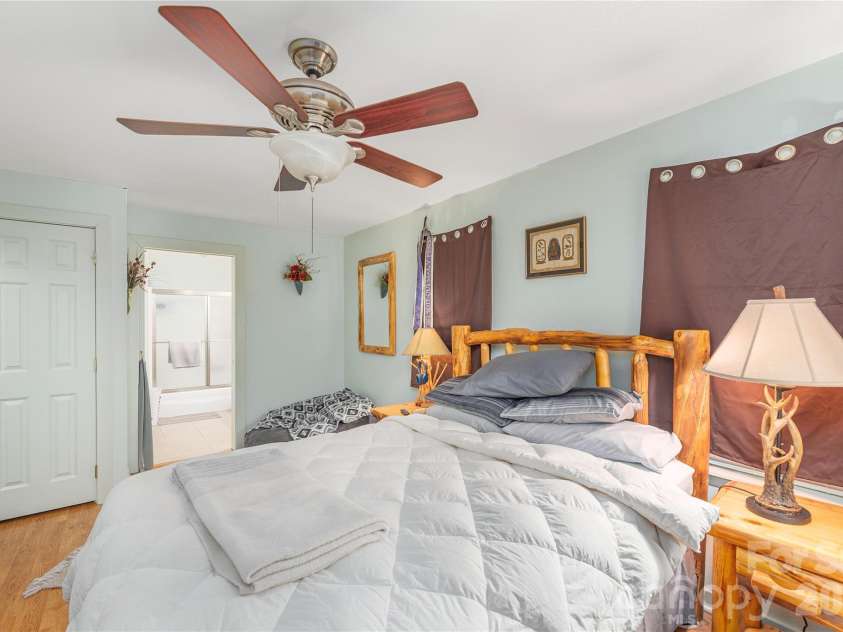 12 Bear Cove Lane, Bryson City, NC 28713.  MLS# CAR4337192, YatesRealty ID 2358. View of ensuite bath and closet