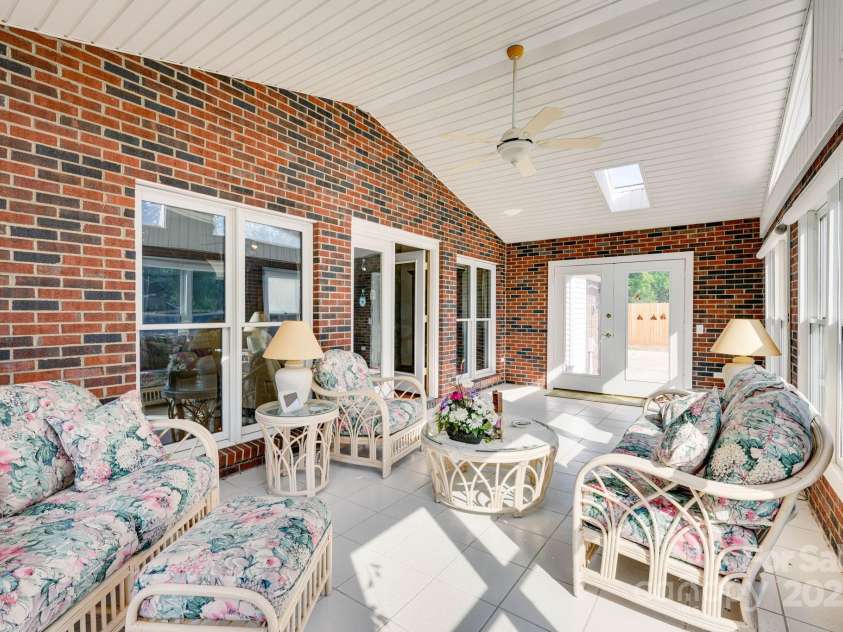 3132 Fox Den Circle, Iron Station, NC 28080.  MLS# CAR4292506, YatesRealty ID 2358. 