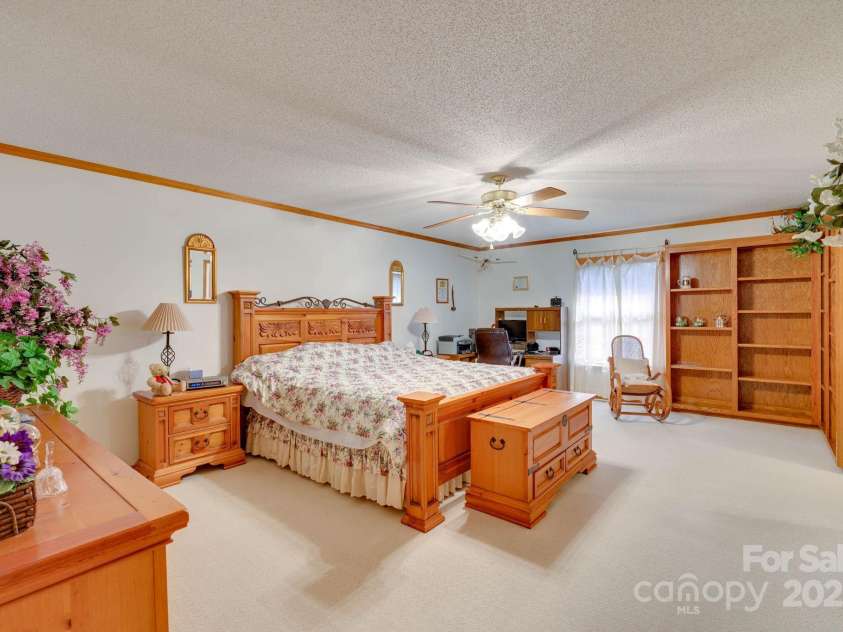 3132 Fox Den Circle, Iron Station, NC 28080.  MLS# CAR4292506, YatesRealty ID 2358. 