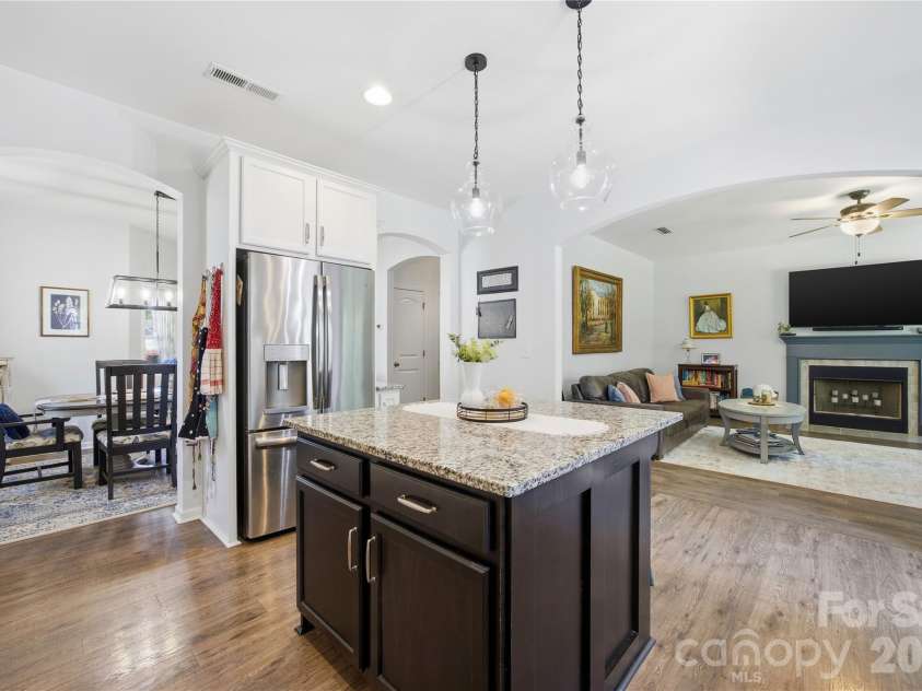 6509 Coniferous Circle, Waxhaw, NC 28173.  MLS# CAR4372903, YatesRealty ID 23580. 