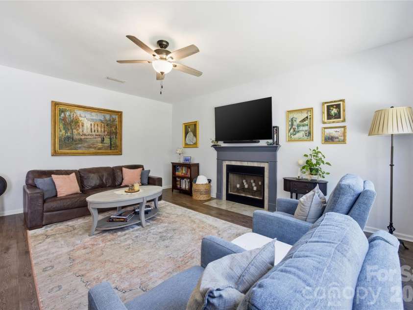 6509 Coniferous Circle, Waxhaw, NC 28173.  MLS# CAR4372903, YatesRealty ID 23580. 