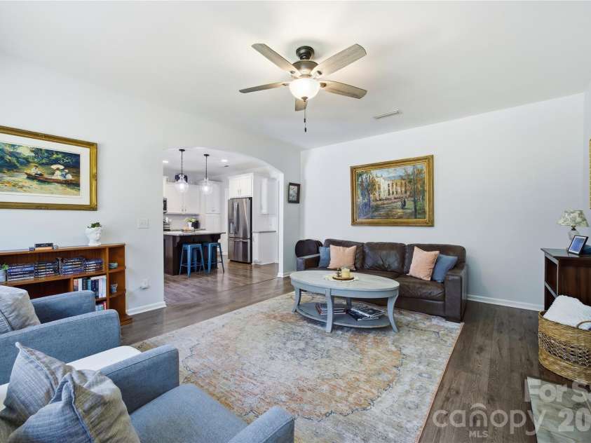 6509 Coniferous Circle, Waxhaw, NC 28173.  MLS# CAR4372903, YatesRealty ID 23580. 