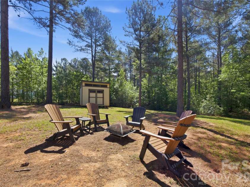 6509 Coniferous Circle, Waxhaw, NC 28173.  MLS# CAR4372903, YatesRealty ID 23580. 