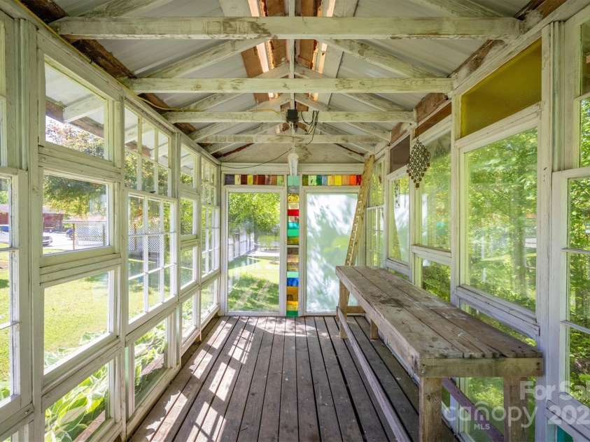 3535 Terra Firma Drive, Lenoir, NC 28645.  MLS# CAR4248381, YatesRealty ID 23581. 