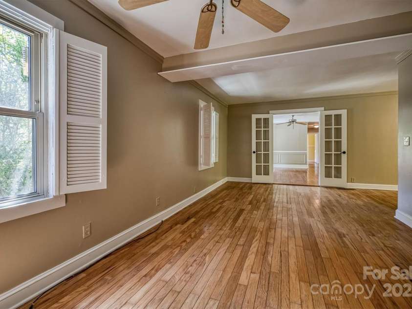 3535 Terra Firma Drive, Lenoir, NC 28645.  MLS# CAR4248381, YatesRealty ID 23581. 