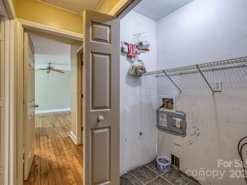 3535 Terra Firma Drive, Lenoir, NC 28645.  MLS# CAR4248381, YatesRealty ID 23581. 