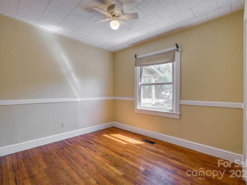 3535 Terra Firma Drive, Lenoir, NC 28645.  MLS# CAR4248381, YatesRealty ID 23581. 