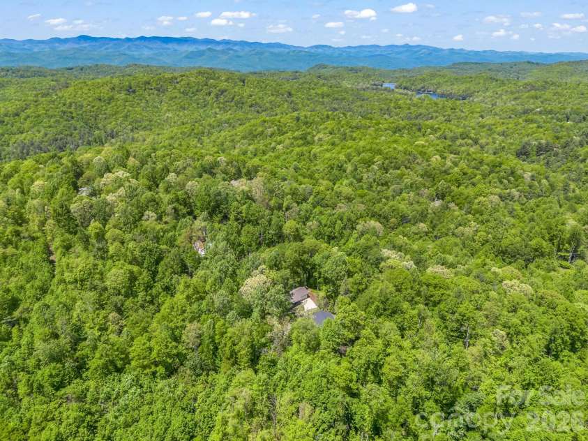 135 Half Moon Lane, Brevard, NC 28712.  MLS# CAR4378080, YatesRealty ID 23583. 