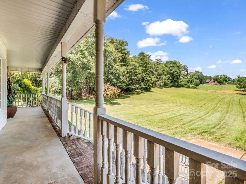 281 Quail Run, Forest City, NC 28043.  MLS# CAR4276143, YatesRealty ID 23585. 