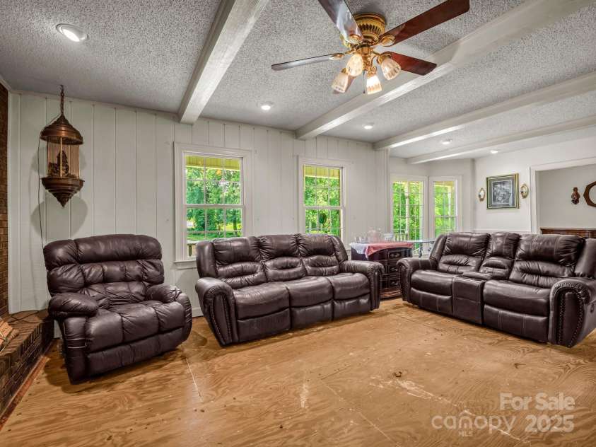 281 Quail Run, Forest City, NC 28043.  MLS# CAR4276143, YatesRealty ID 23585. 