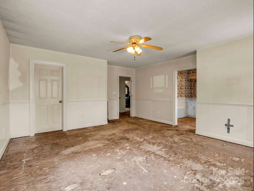 281 Quail Run, Forest City, NC 28043.  MLS# CAR4276143, YatesRealty ID 23585. 