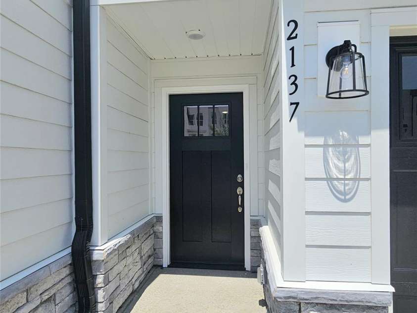 2137 Barrowcliffe Drive, Concord, NC 28027.  MLS# CAR4275584, YatesRealty ID 23587. Main Entrance