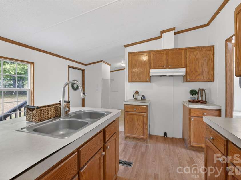 4137 Alderbrook Court, Lenoir, NC 28645.  MLS# CAR4374105, YatesRealty ID 23587. 