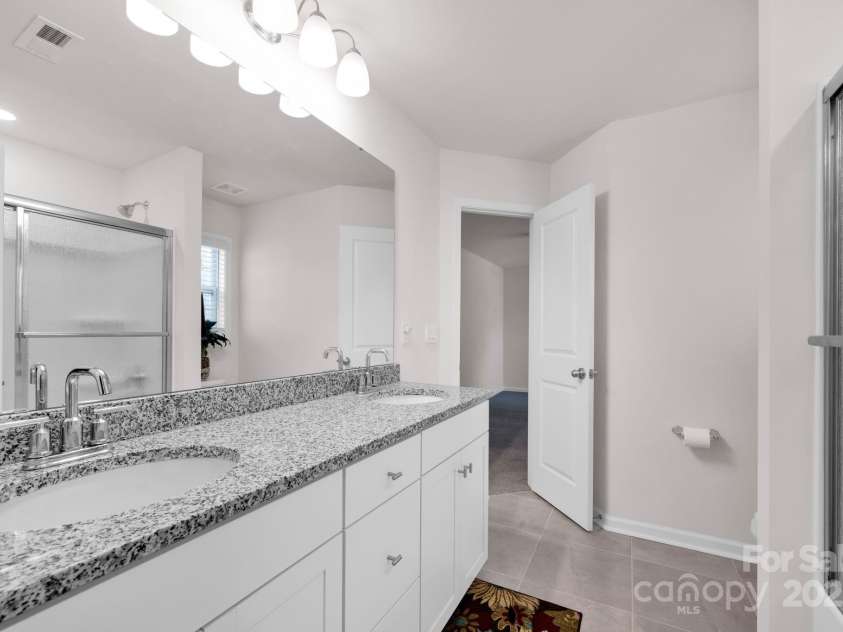 155 Autumnwood Road, Troutman, NC 28166.  MLS# CAR4222653, YatesRealty ID 23588. 