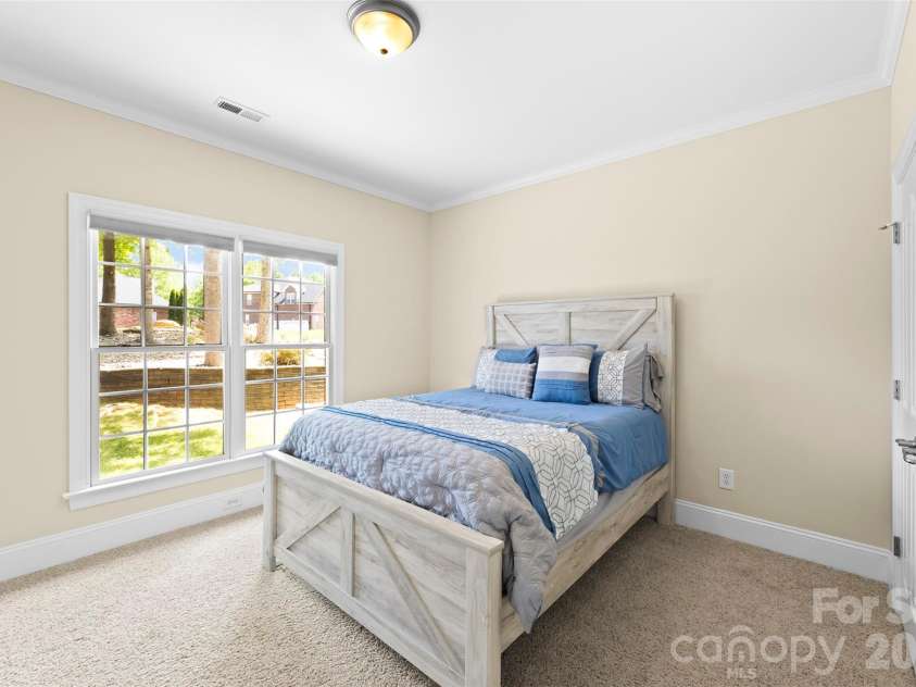 5424 Old Town Lane, Gastonia, NC 28056.  MLS# CAR4372373, YatesRealty ID 23588. 