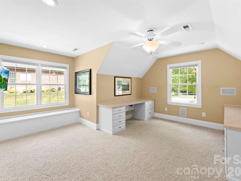5424 Old Town Lane, Gastonia, NC 28056.  MLS# CAR4372373, YatesRealty ID 23588. 