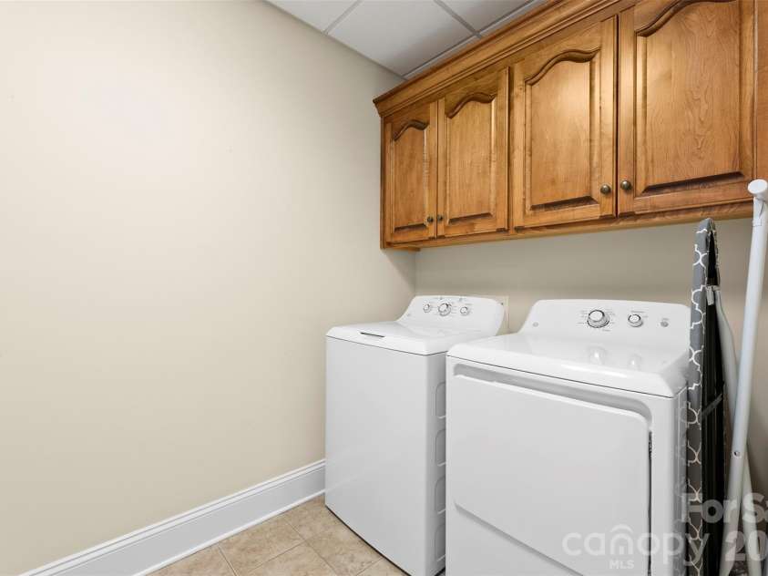 5424 Old Town Lane, Gastonia, NC 28056.  MLS# CAR4372373, YatesRealty ID 23588. 