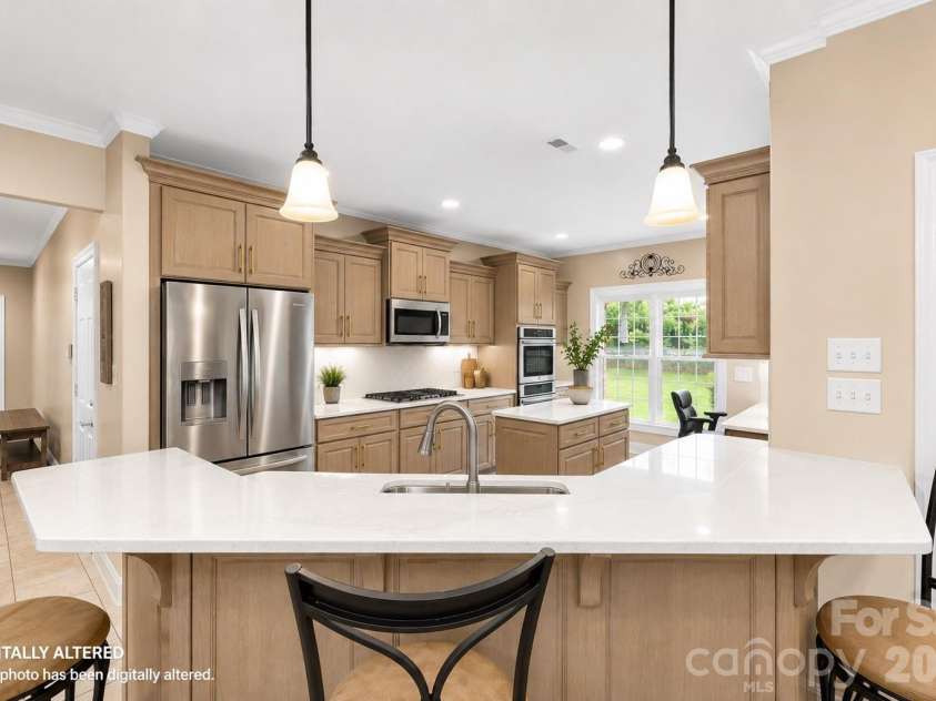 5424 Old Town Lane, Gastonia, NC 28056.  MLS# CAR4372373, YatesRealty ID 23588. 