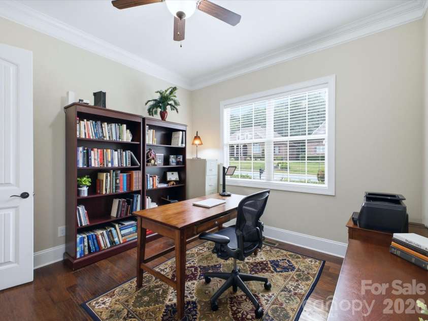 4005 Stonehill Lane, Matthews, NC 28104.  MLS# CAR4380578, YatesRealty ID 23589. 