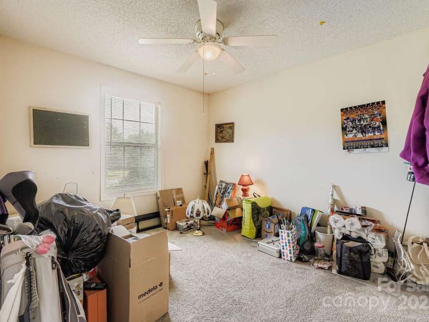 7785 Crestwood Drive, Kannapolis, NC 28081.  MLS# CAR4299268, YatesRealty ID 23589. 